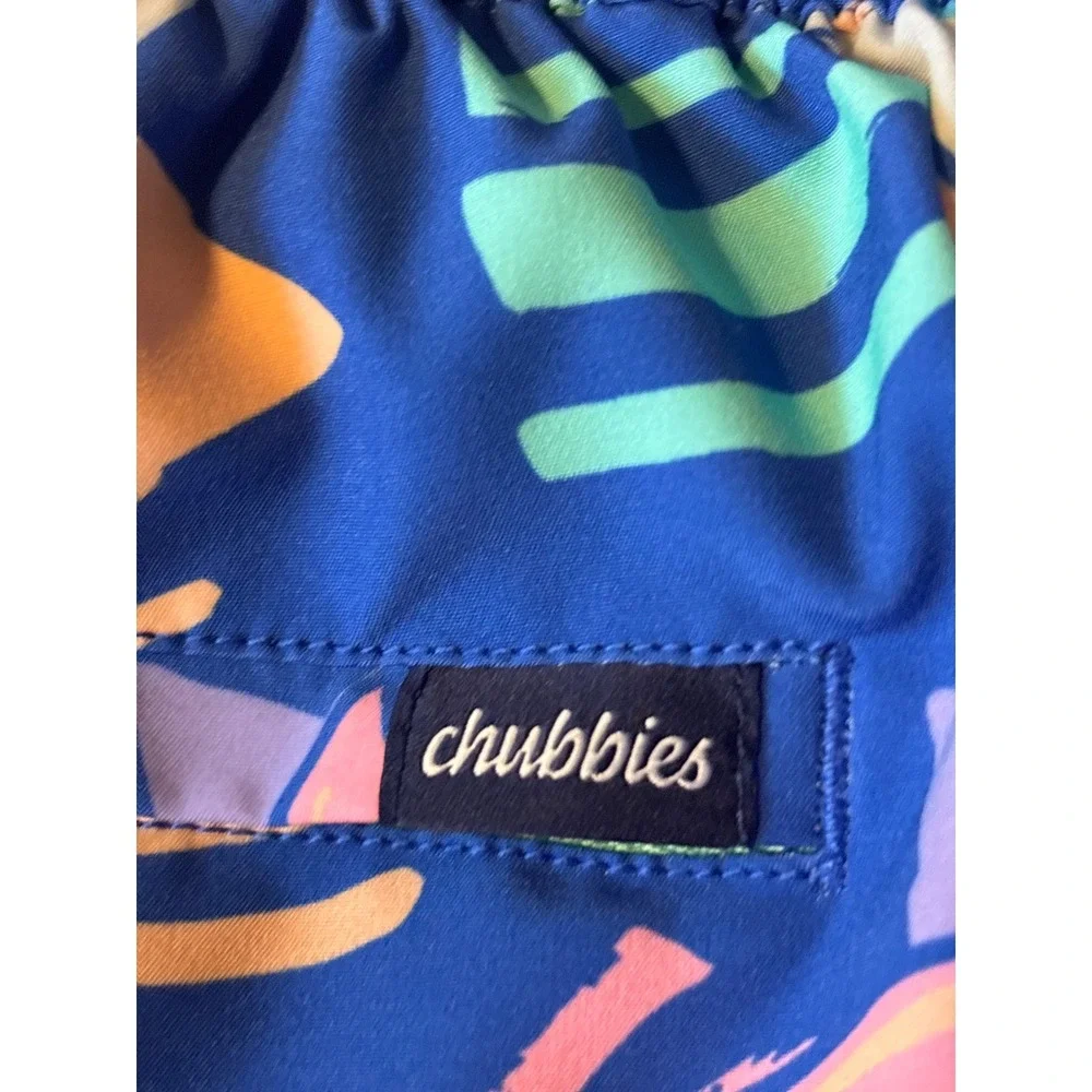 Chubbies Swim Trunks Mens Small Blue Shark Graphic 5.5 Inseam Shorts